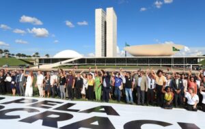 ato pela democracia em Brasília
