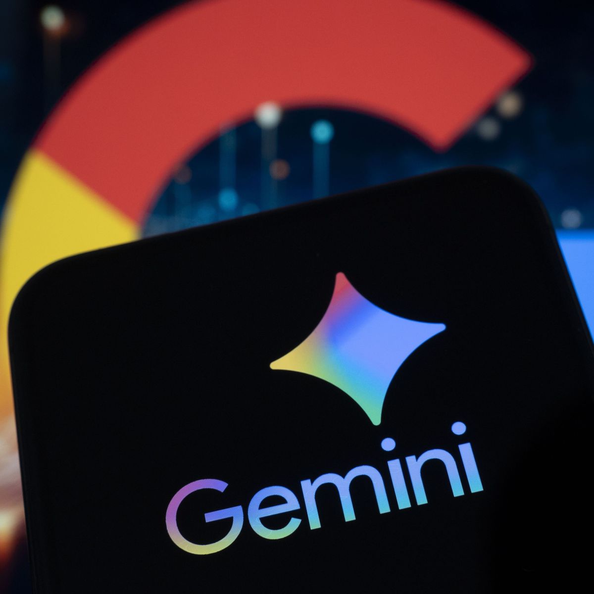 Gemini testa nova função para salvar dados de prints e comprovantes